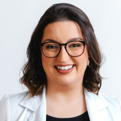 Luciana Makarevicz Santos