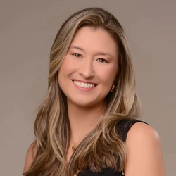 Silvia Cercal Bender